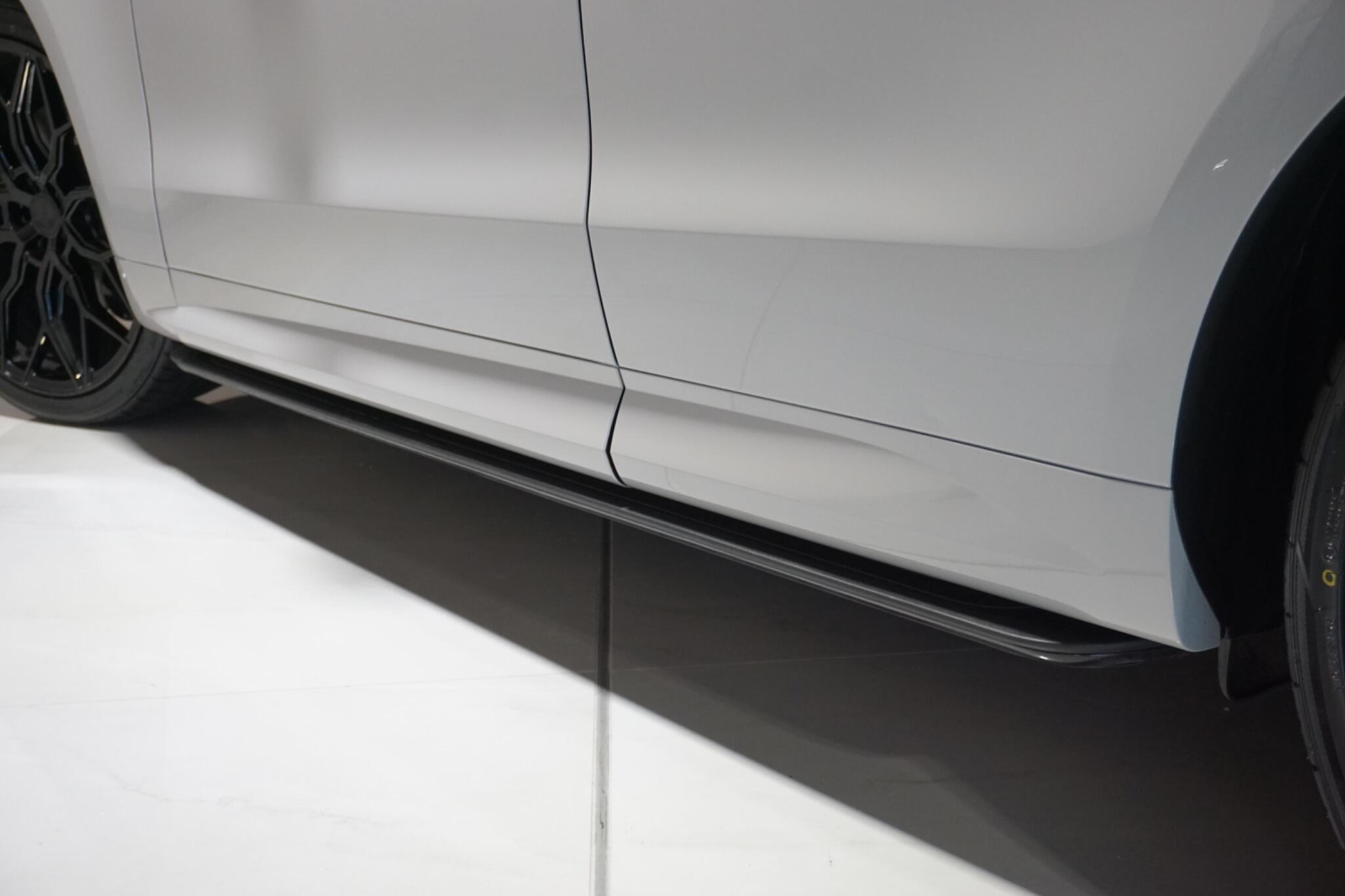 Land Rover Range Rover Sport 3.0 D300 MHEV Dynamic SE SUV 5dr Diesel Auto 4WD Euro 6 (s/s) (300 ps)